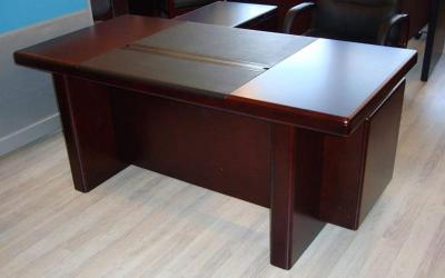 Стол руководителя YDK 606, ДІАЛ Стол руководителя YDK 606, ДІАЛ, фото